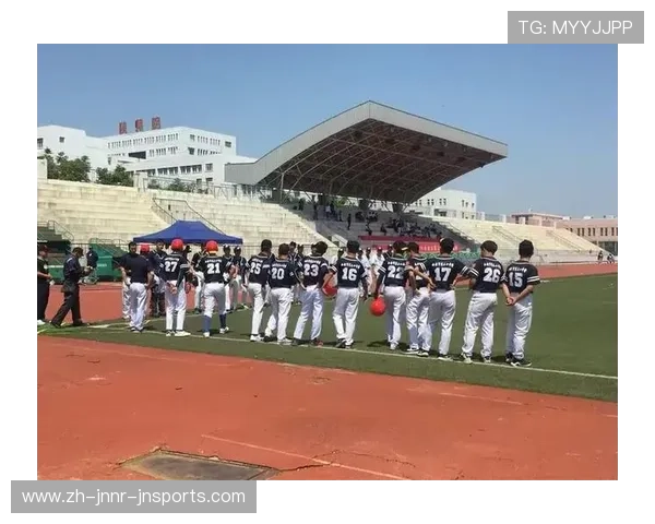 高强度棒球比赛中的恢复技巧与注意事项